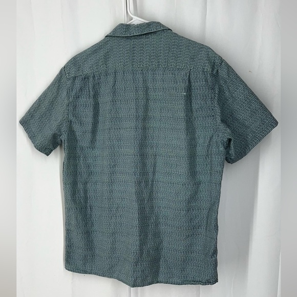 Solaris Outdoors Casual Dress Shirt - Men's Size L - Blue Color Fish P… - Picture 3 of 10